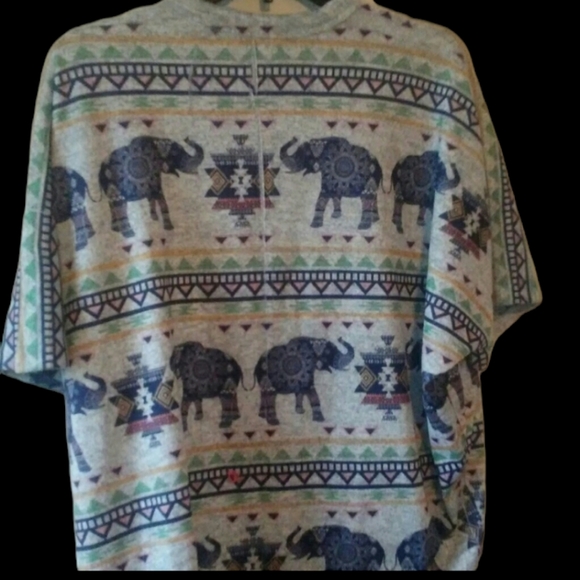 Ginger G• Anthropologie Elephant Cardigan Indie - Picture 4 of 8